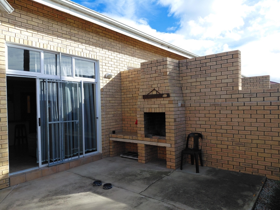 1 Bedroom Property for Sale in Windsor Park Eastern Cape